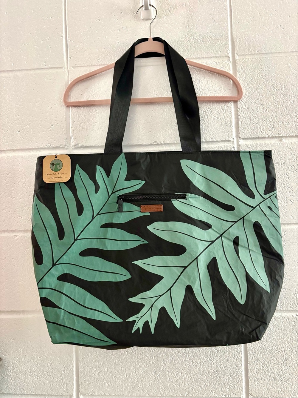 Adventures Hawaii Aloha Fern Print Tote Bag